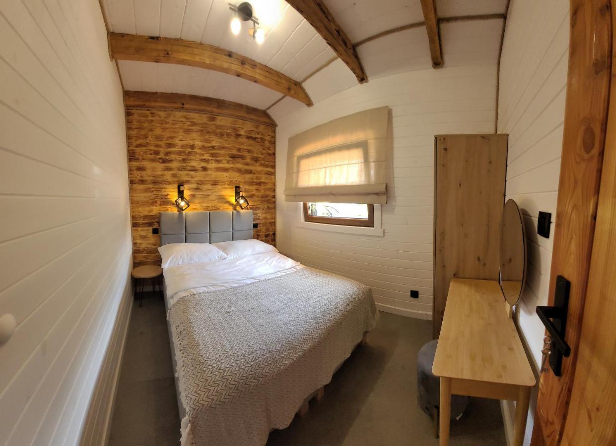 Z Gorki Na Pazurki Holiday home *